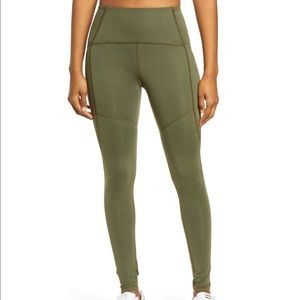 NWT Thinx Active Period Moderate Absorbency Leggings - Kale Olive Green